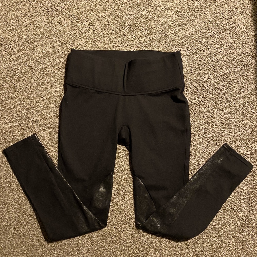 SPANX Riding Leggings Faux Leather Accent Size M